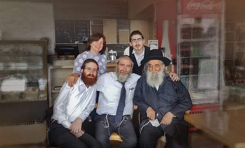 Founder of Ravlak Tours, Zeev Beregowsky, pictured in the middle.